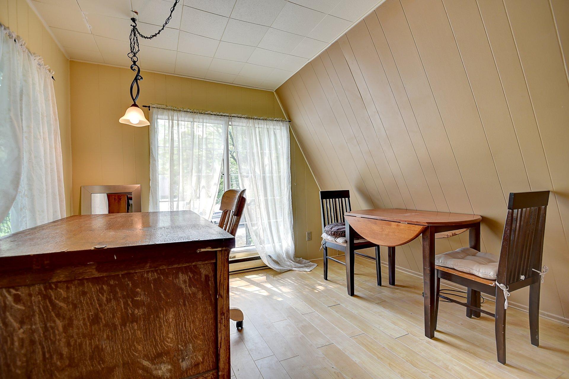 









231


Rue Béram

,
L'Épiphanie,




QC
J5X3J8

