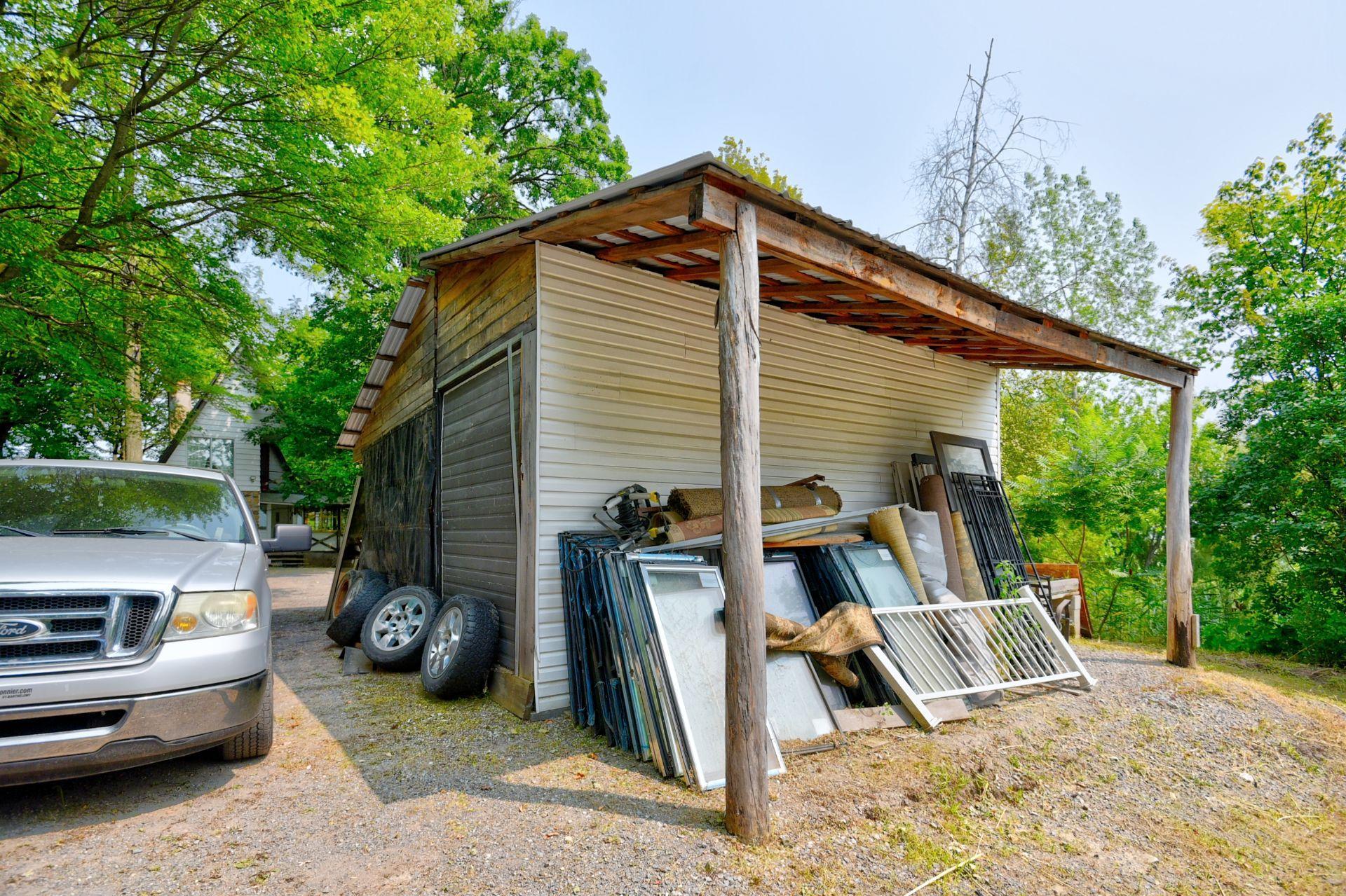 









231


Rue Béram

,
L'Épiphanie,




QC
J5X3J8

