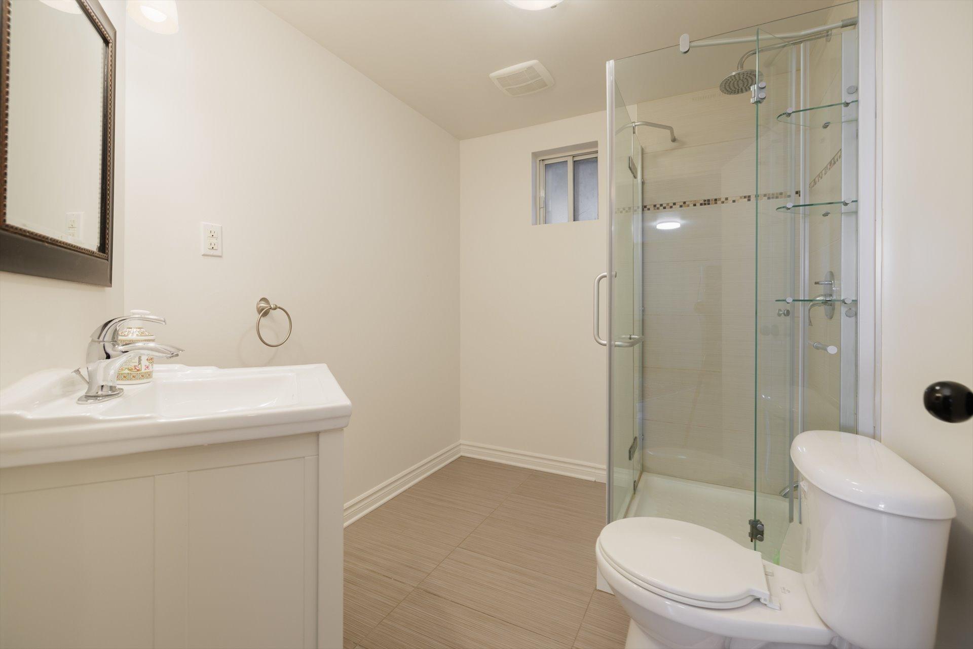 









15512


Rue Oakwood

,
Montréal (Pierrefonds-Roxboro),




QC
H9H1Y2

