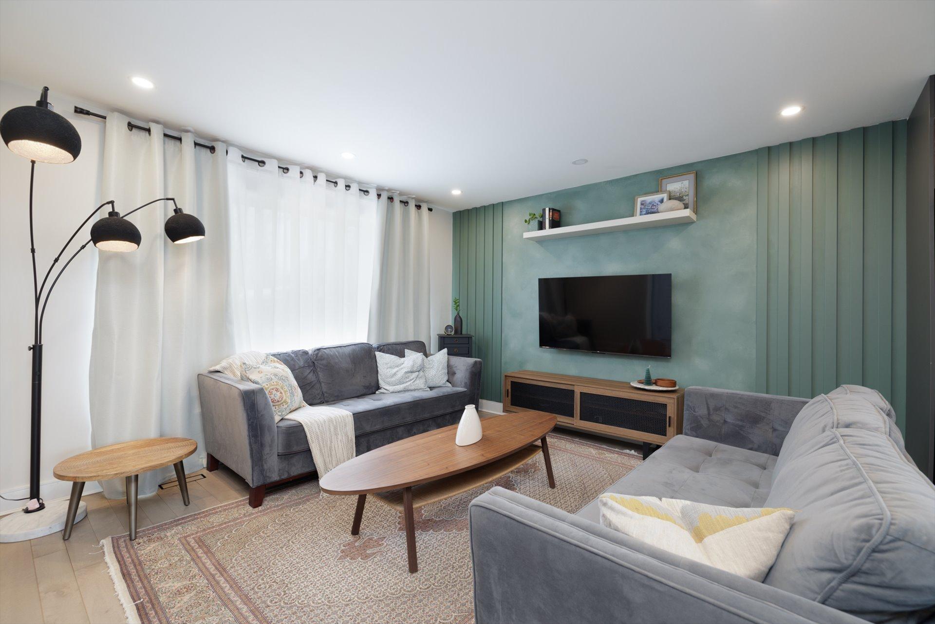 









15512


Rue Oakwood

,
Montréal (Pierrefonds-Roxboro),




QC
H9H1Y2


