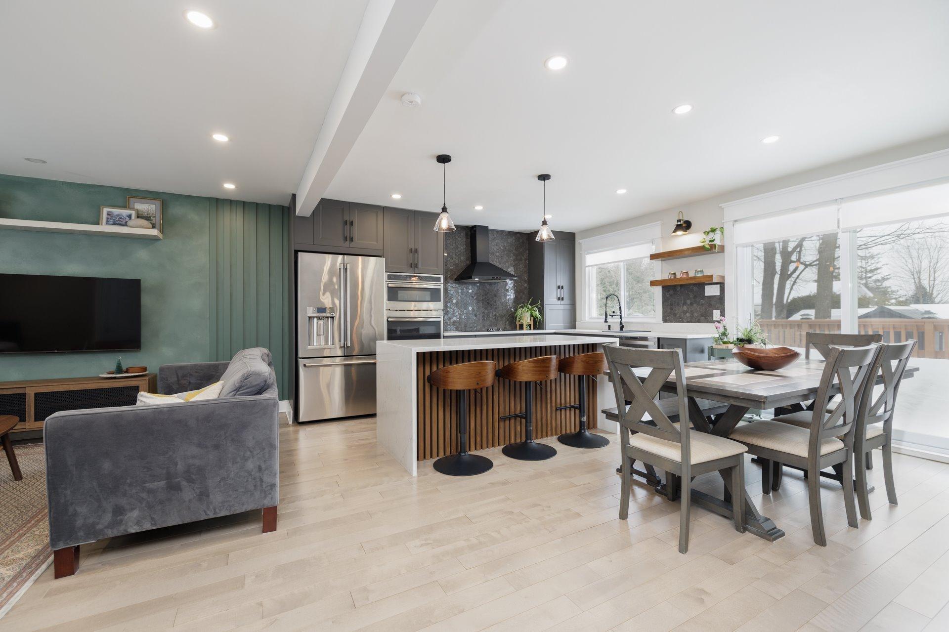 









15512


Rue Oakwood

,
Montréal (Pierrefonds-Roxboro),




QC
H9H1Y2

