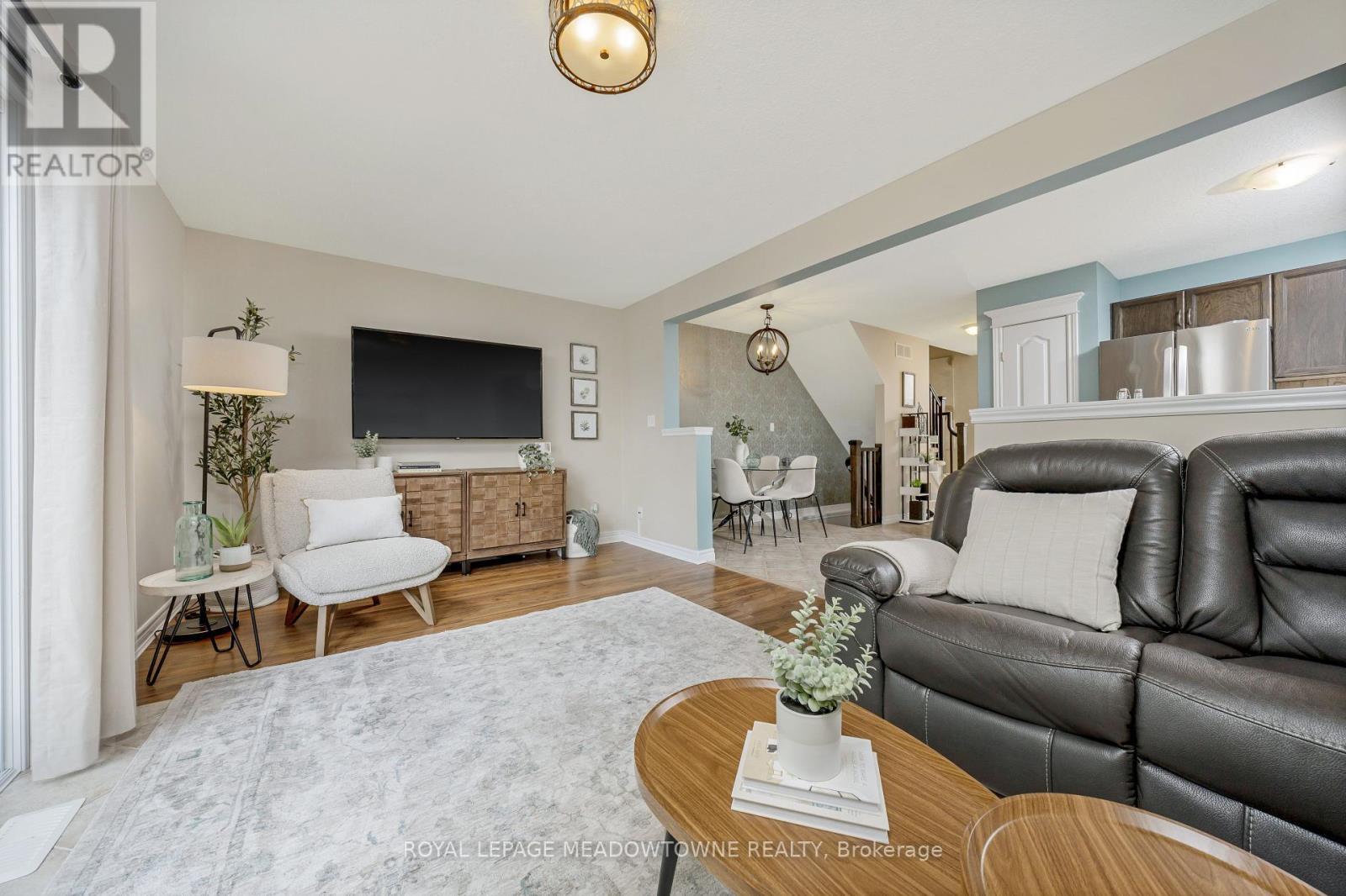 












324 SEVERN DRIVE

,
Guelph,




Ontario
N1E0E9


