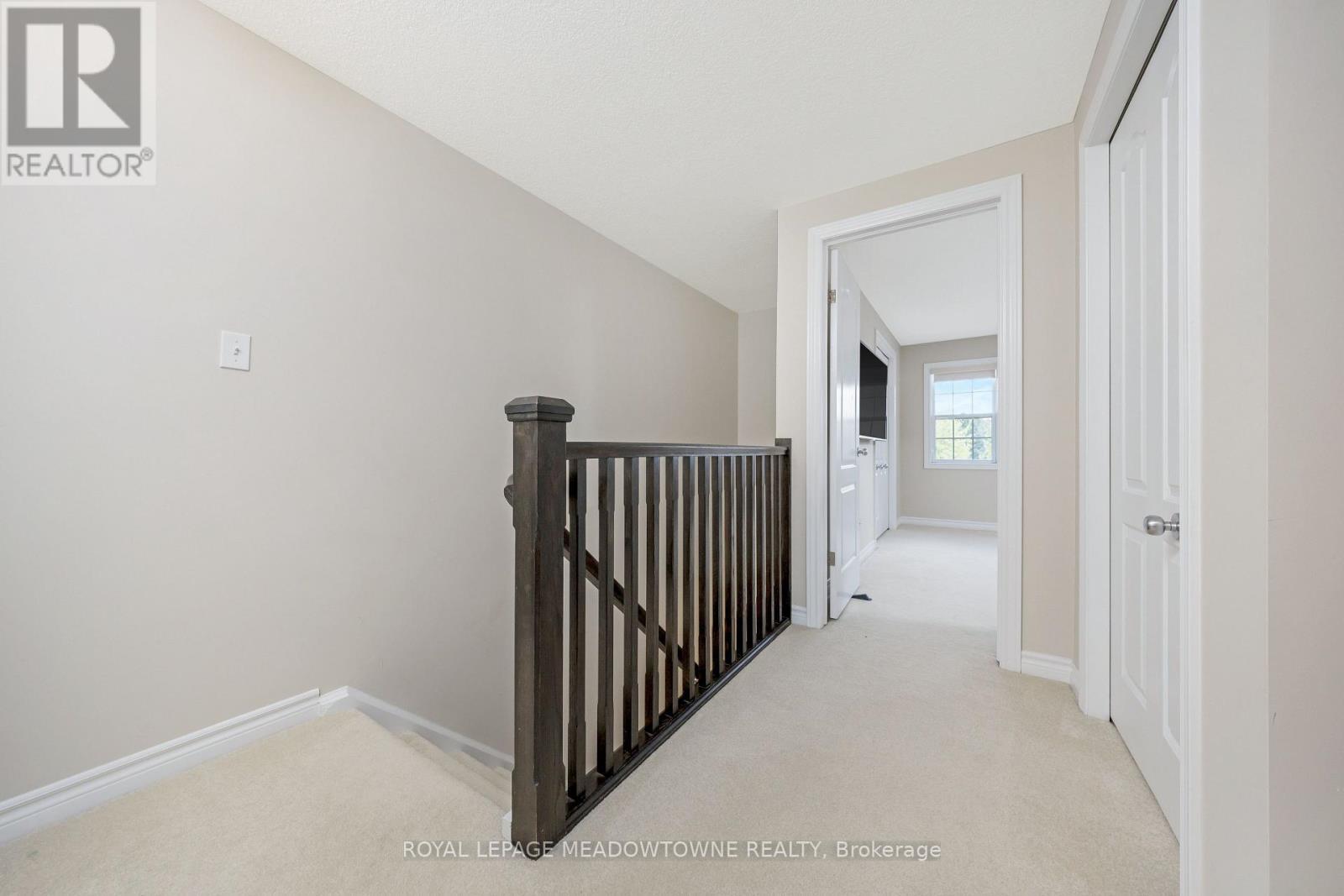 












324 SEVERN DRIVE

,
Guelph,




Ontario
N1E0E9


