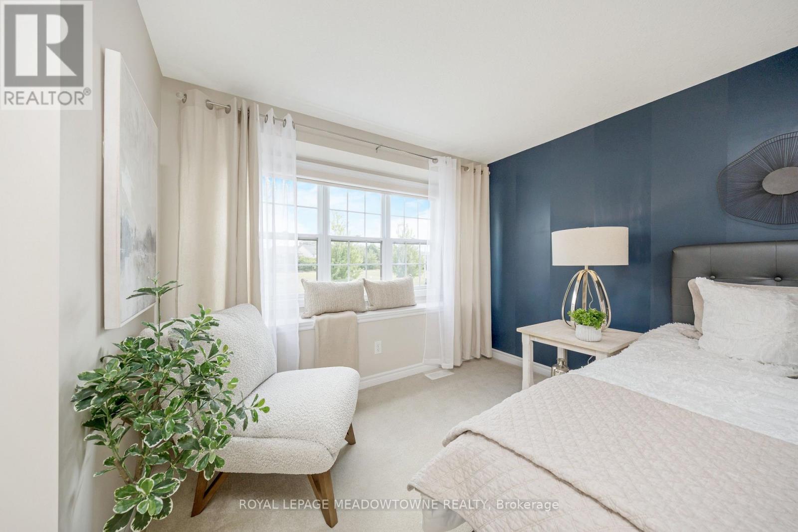












324 SEVERN DRIVE

,
Guelph,




Ontario
N1E0E9

