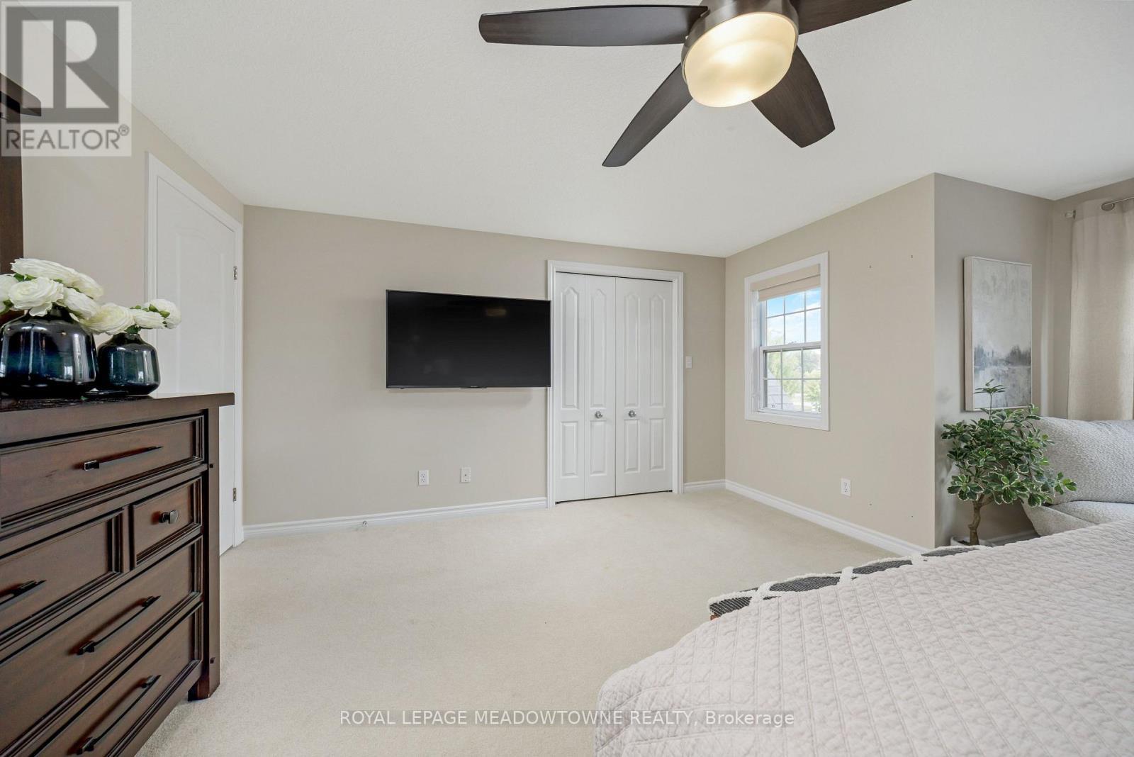 












324 SEVERN DRIVE

,
Guelph,




Ontario
N1E0E9


