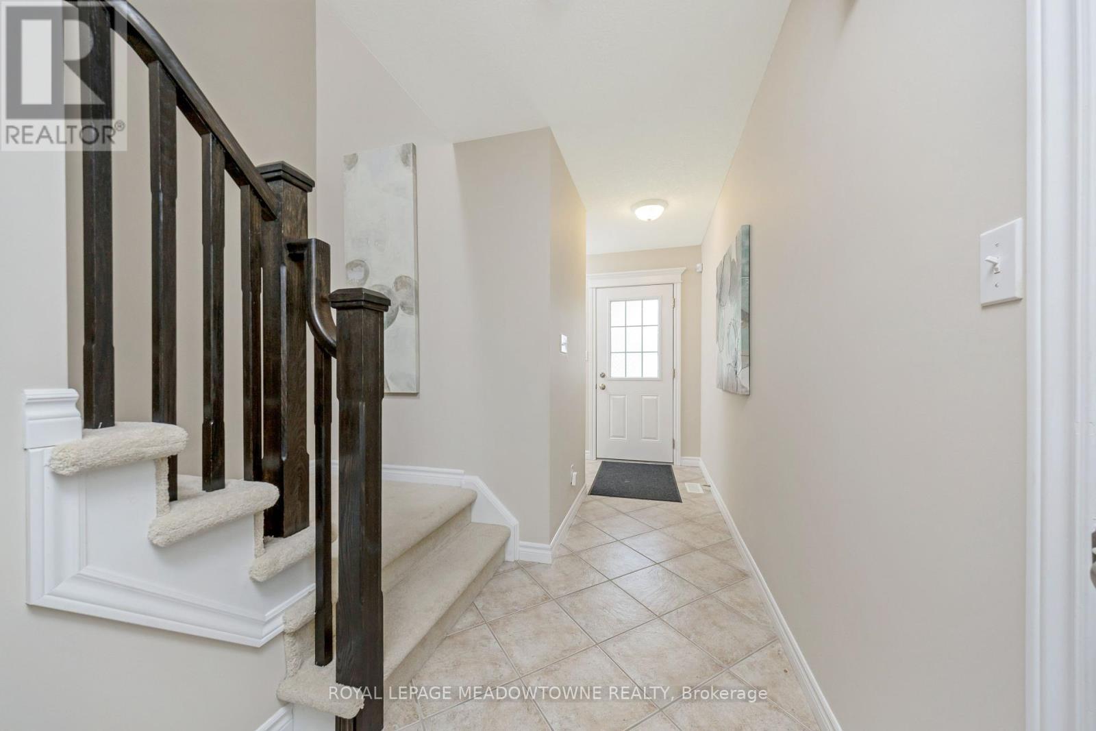












324 SEVERN DRIVE

,
Guelph,




Ontario
N1E0E9

