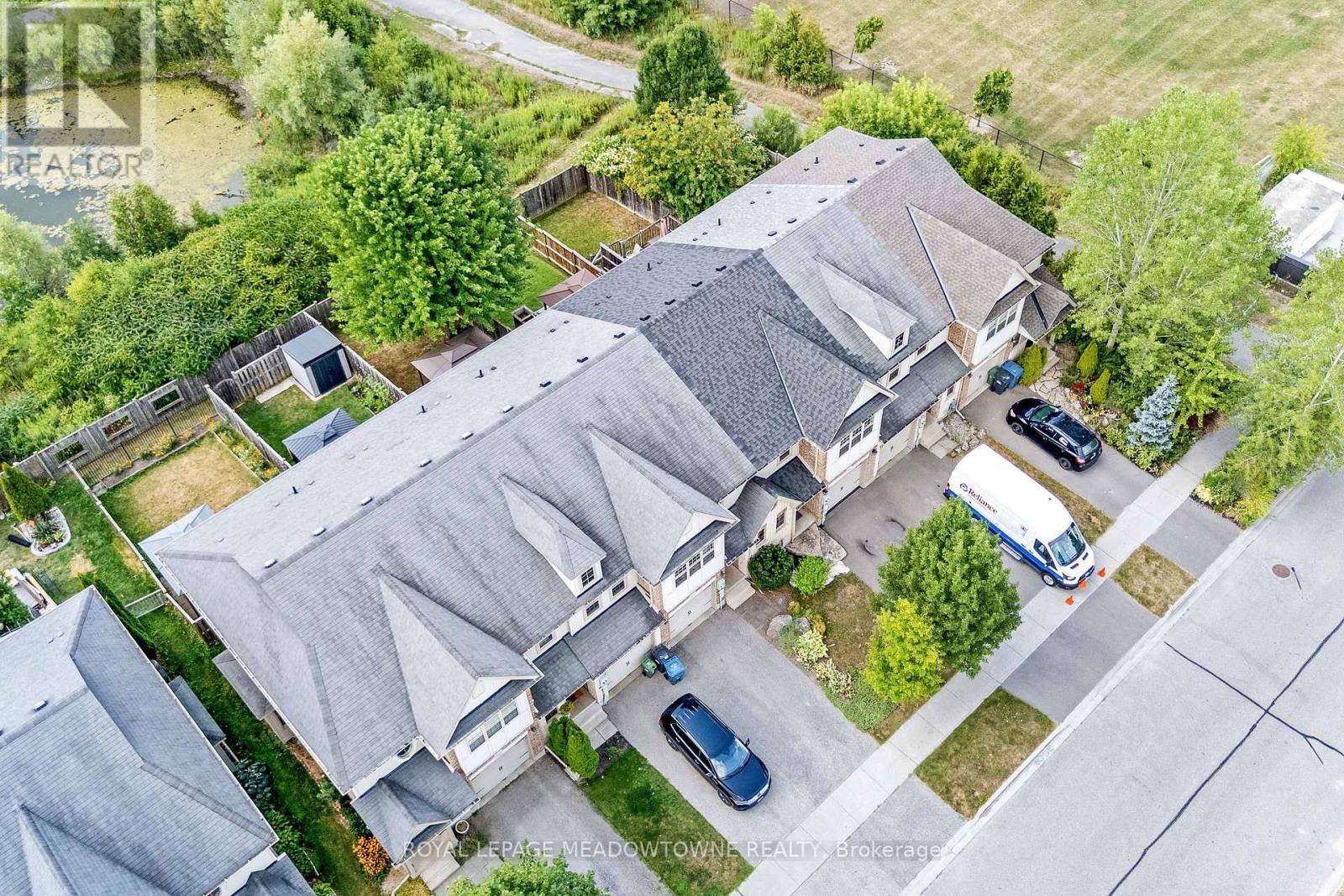 












324 SEVERN DRIVE

,
Guelph,




Ontario
N1E0E9

