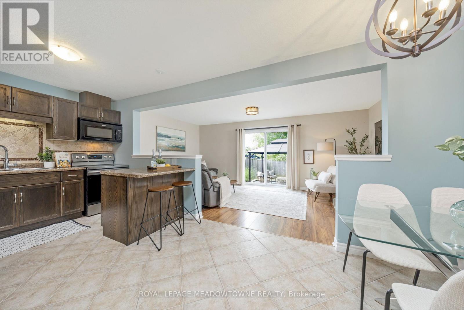 












324 SEVERN DRIVE

,
Guelph,




Ontario
N1E0E9

