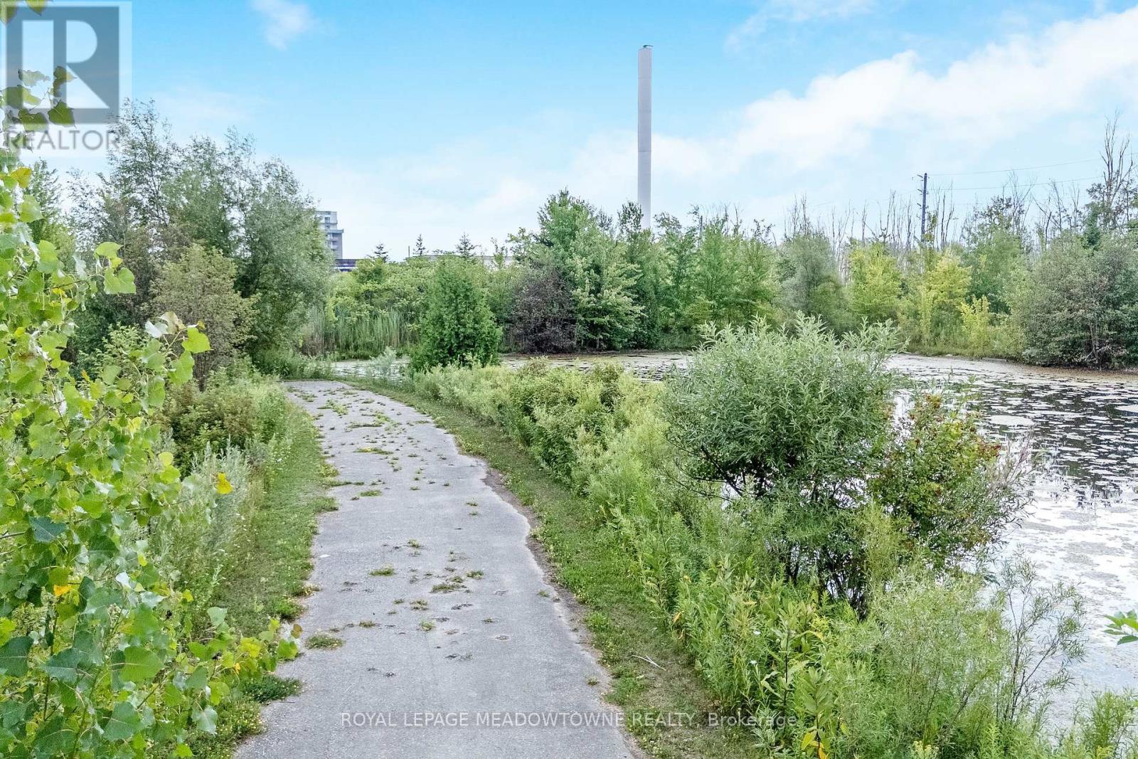 












324 SEVERN DRIVE

,
Guelph,




Ontario
N1E0E9

