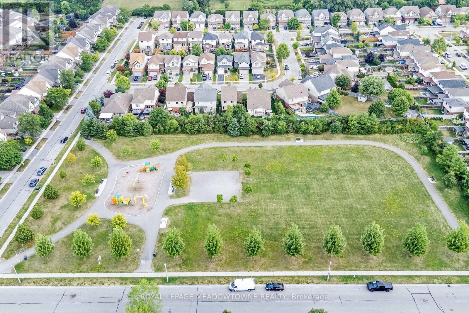 












324 SEVERN DRIVE

,
Guelph,




Ontario
N1E0E9

