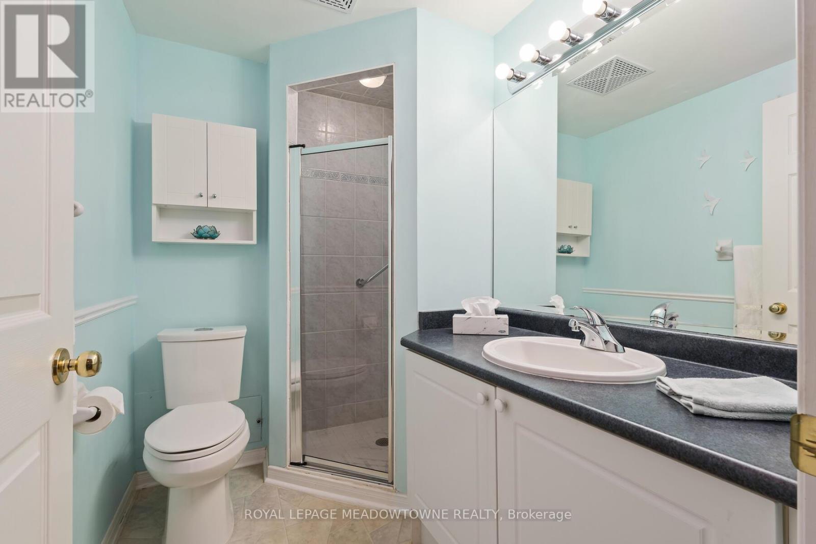 












104 - 24 CHAPEL STREET

,
Halton Hills,




Ontario
L7G6A7


