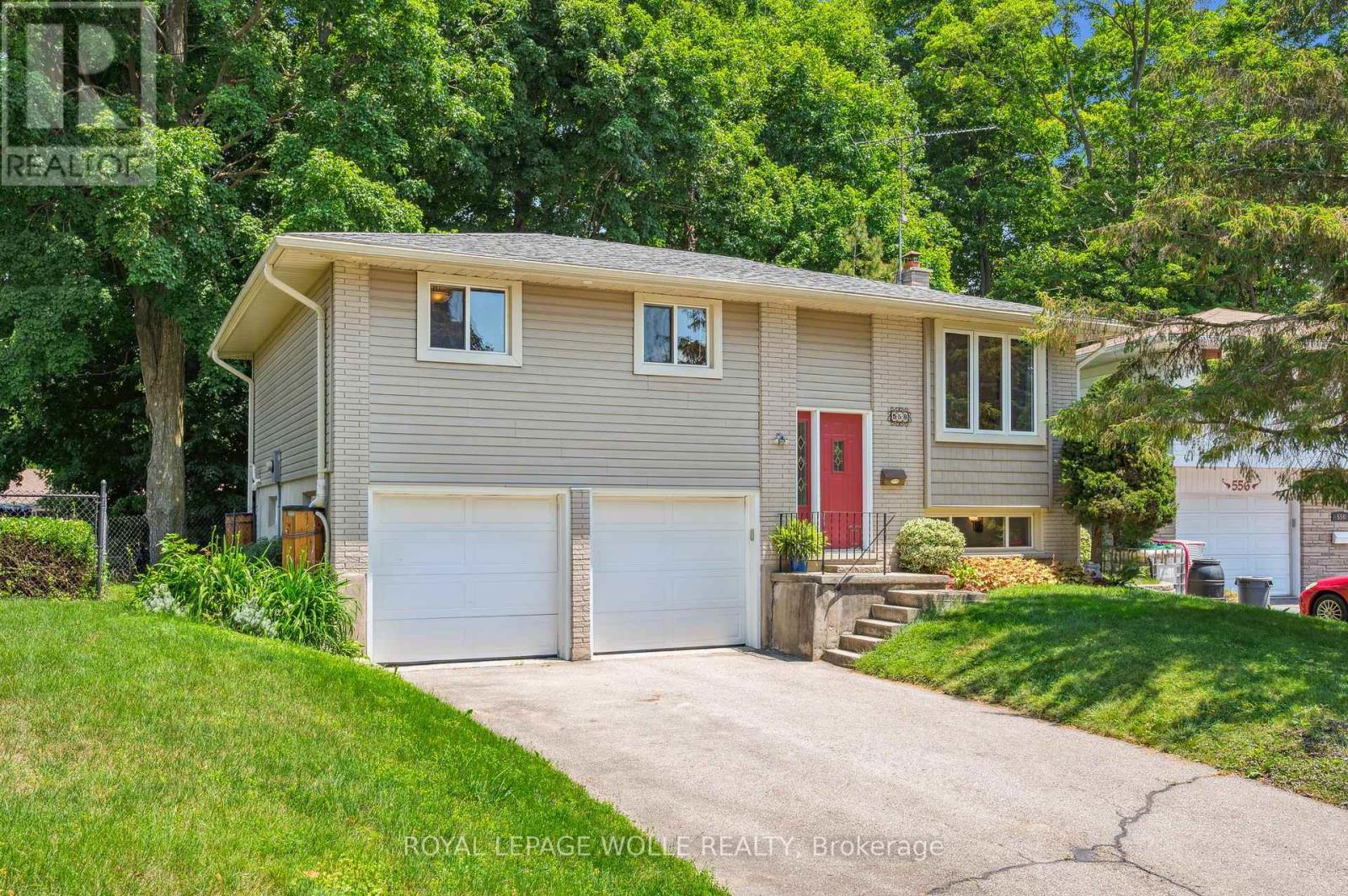 












558 ELM RIDGE PLACE

,
Waterloo,




Ontario
N2L4P7


