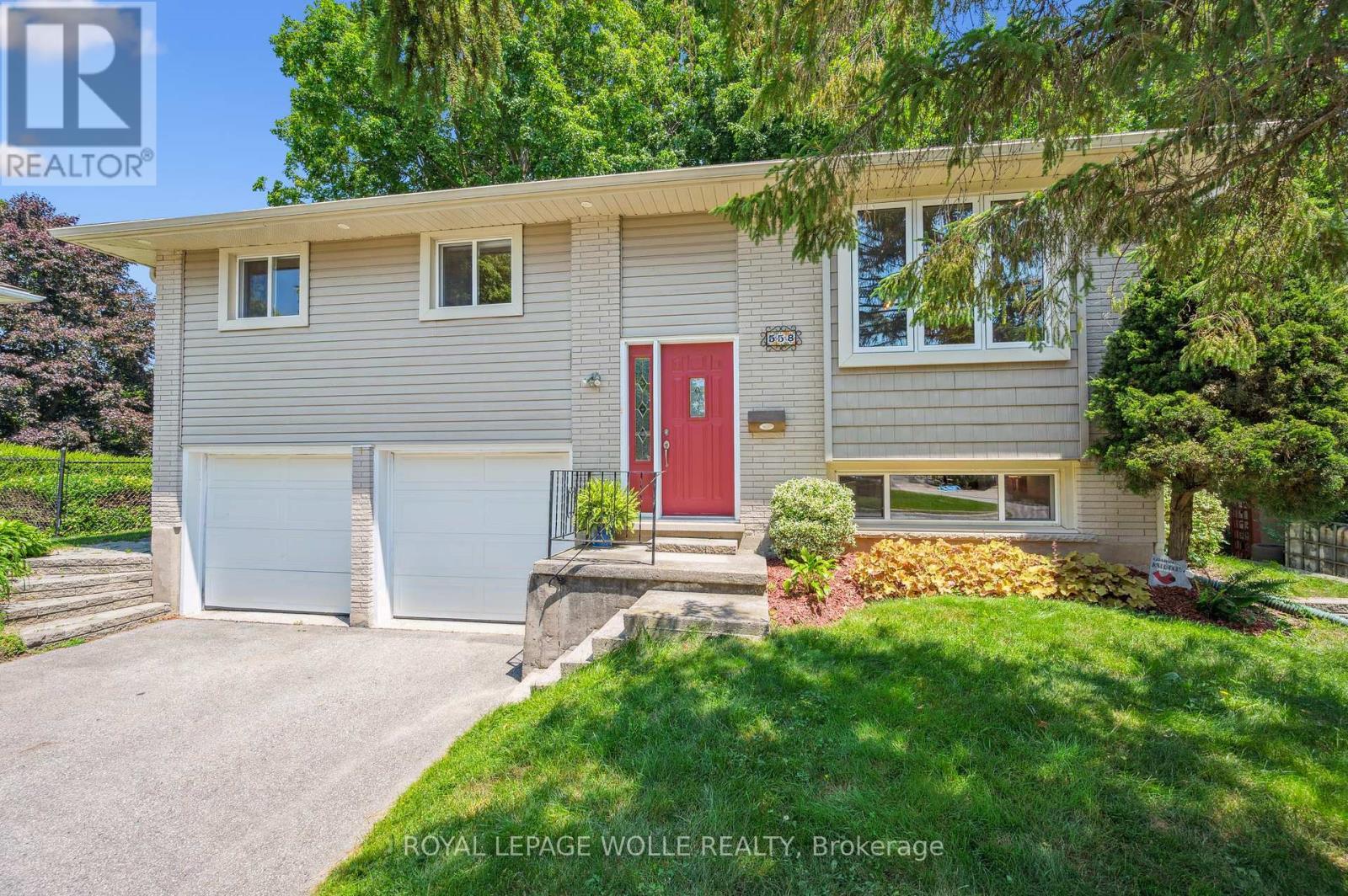 












558 ELM RIDGE PLACE

,
Waterloo,




Ontario
N2L4P7

