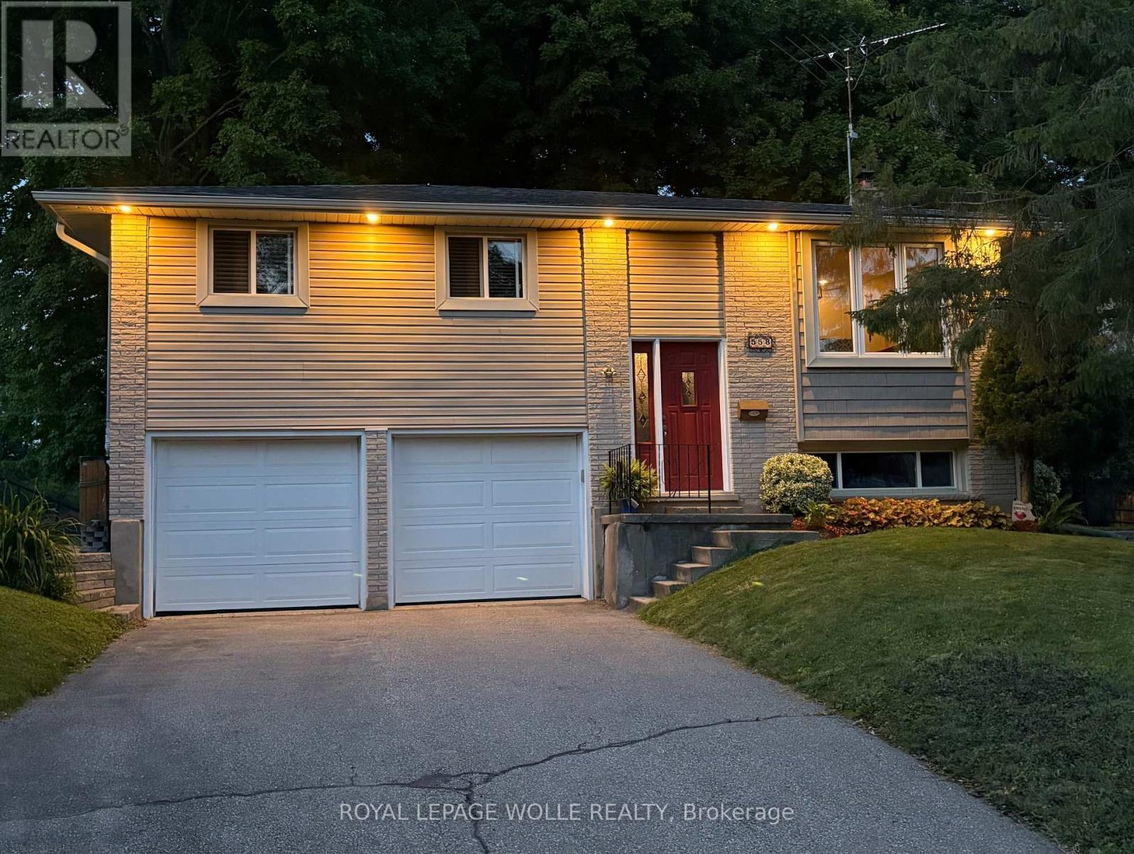 












558 ELM RIDGE PLACE

,
Waterloo,




Ontario
N2L4P7

