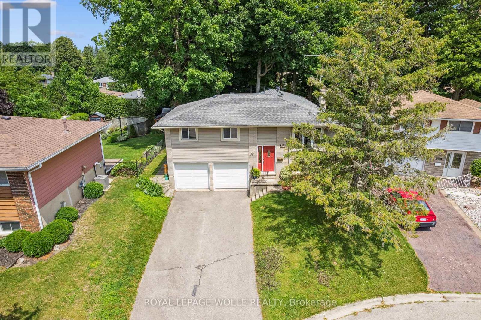 












558 ELM RIDGE PLACE

,
Waterloo,




Ontario
N2L4P7

