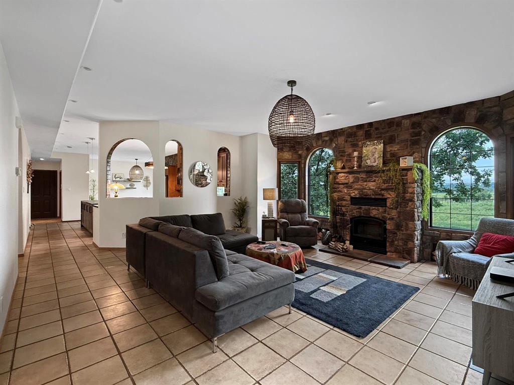 












3211 McDonald Avenue

,
Brandon,




Manitoba
R7B0B5

