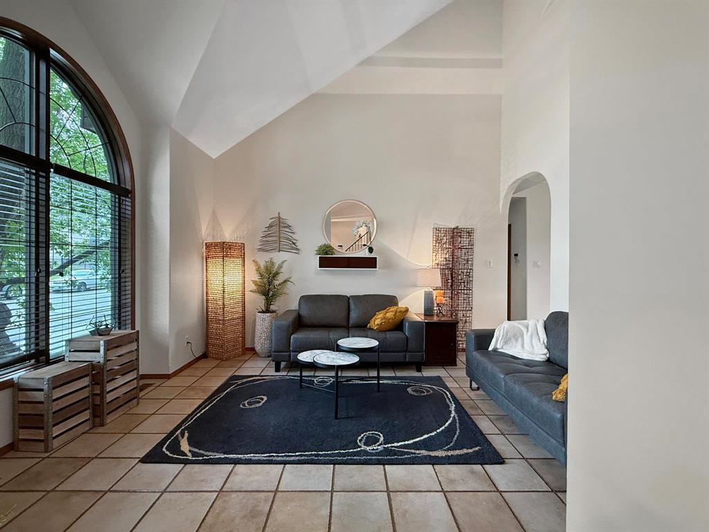 












3211 McDonald Avenue

,
Brandon,




Manitoba
R7B0B5

