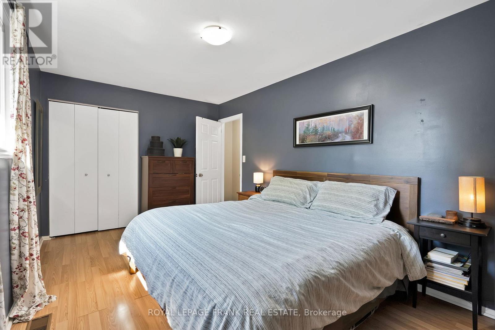 












68 BROOK CRESCENT

,
Georgina (Pefferlaw),




Ontario
L0E1N0

