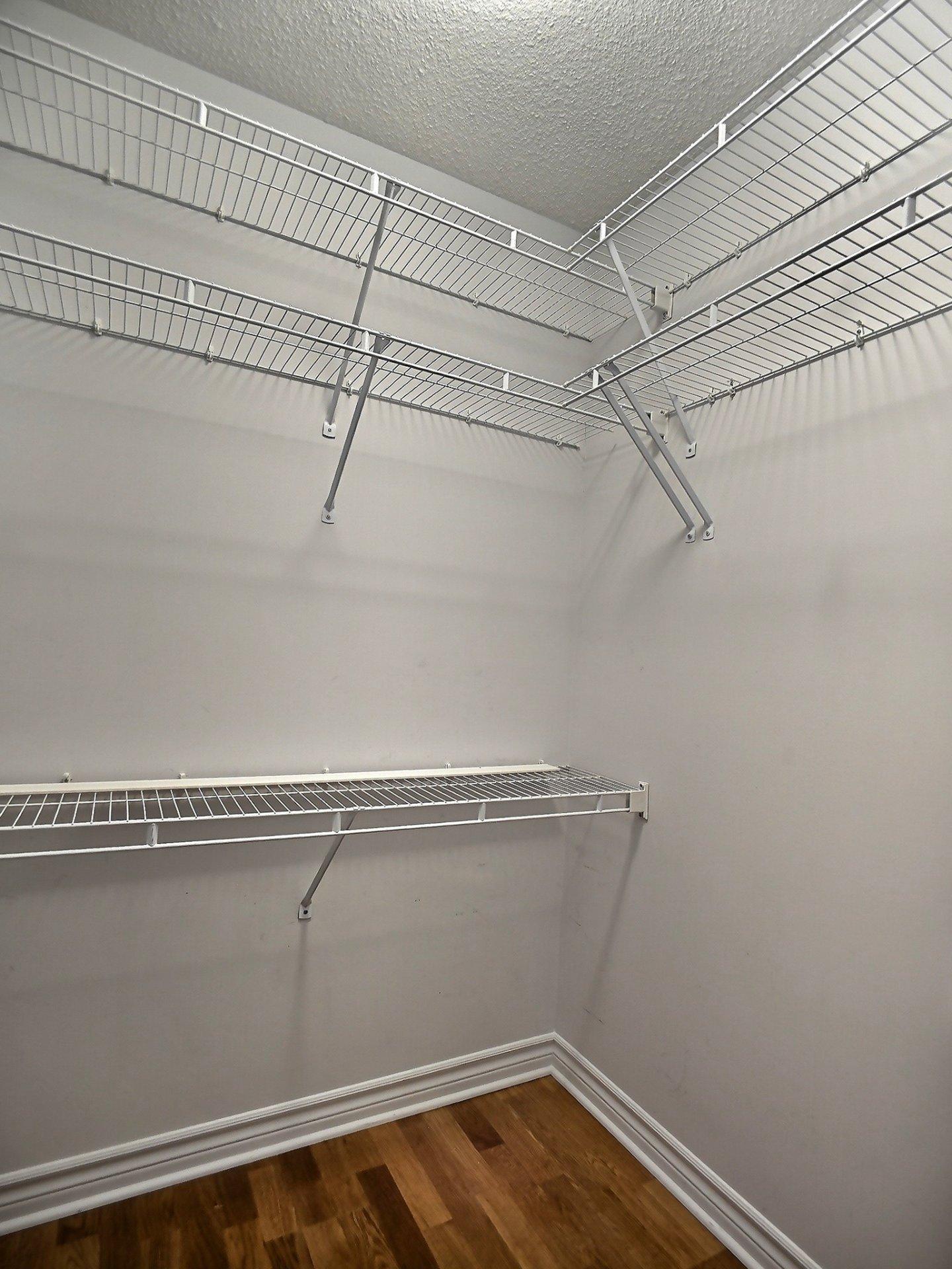 









45


Rue du Colonial

, 202,
Gatineau (Aylmer),




QC
J9H0B1


