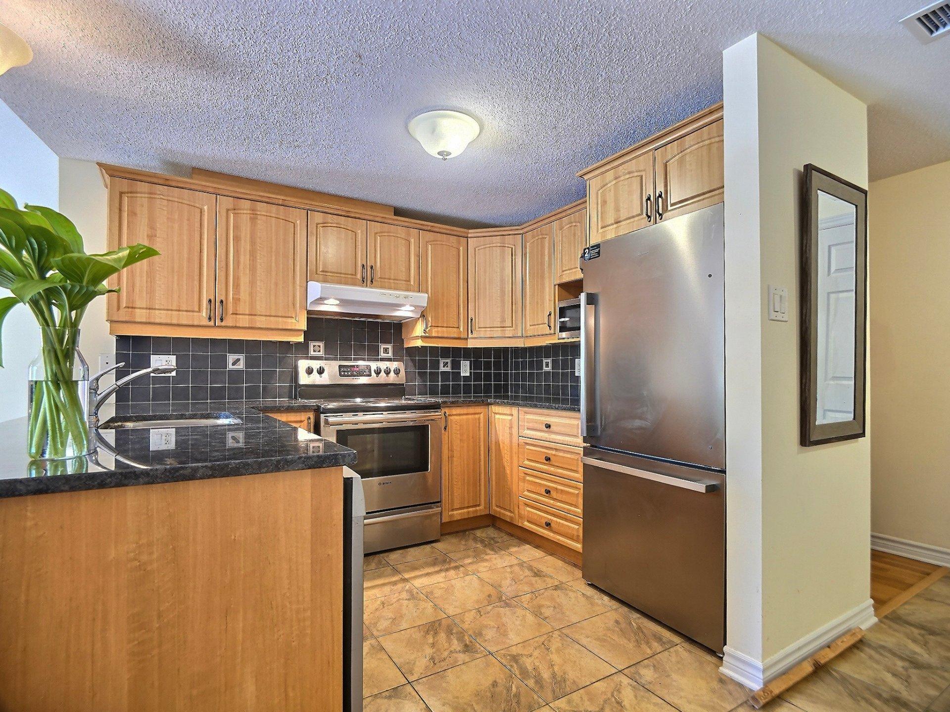 









45


Rue du Colonial

, 202,
Gatineau (Aylmer),




QC
J9H0B1

