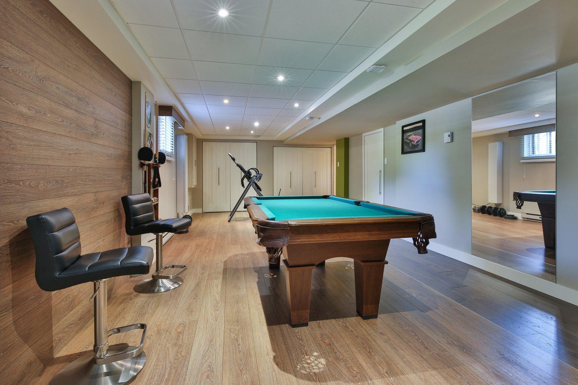 









15


Rue Louis-Liénard-de-Beaujeu

,
Saint-Jean-sur-Richelieu,




QC
J2W1T4

