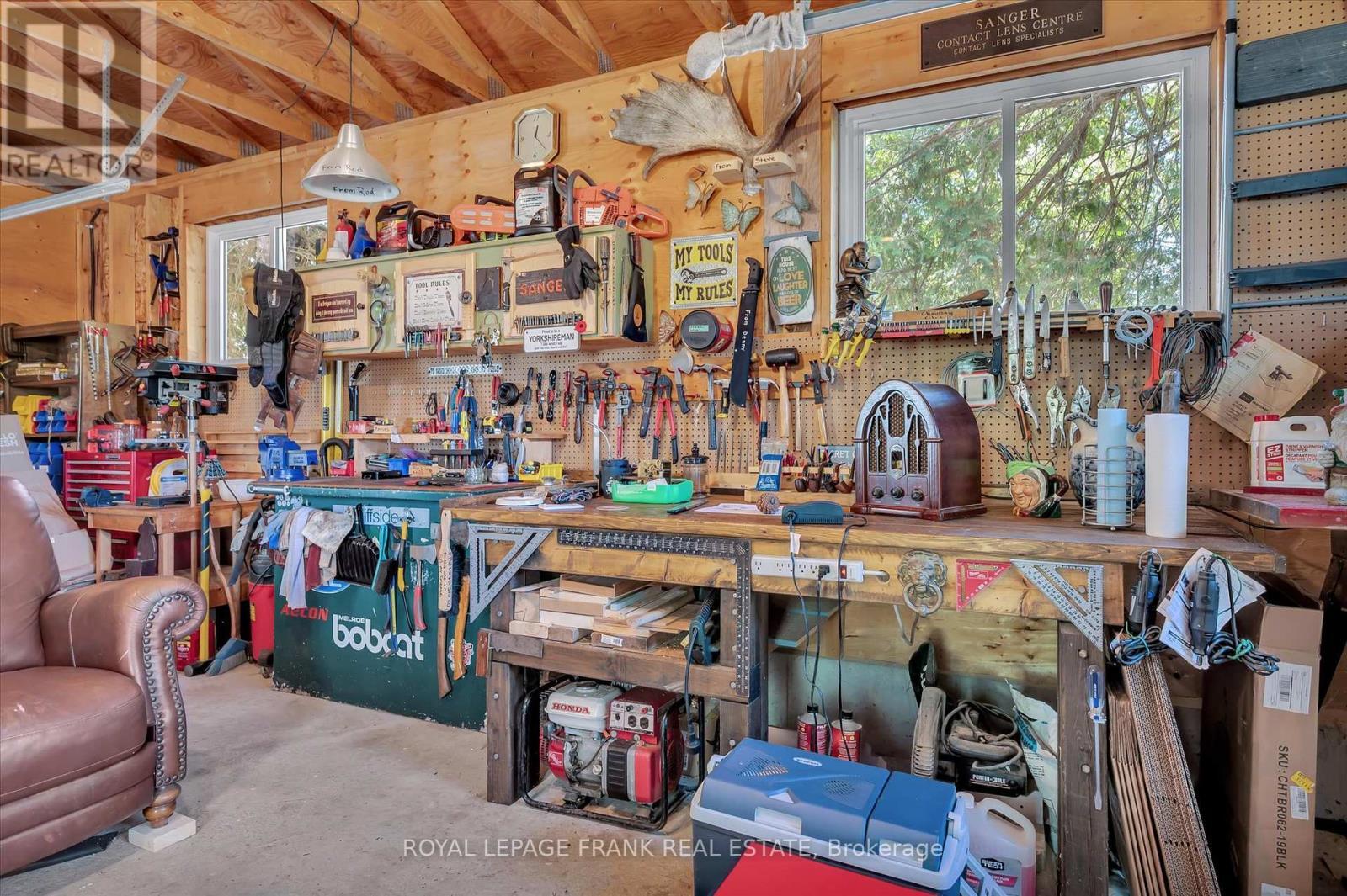 












187 RIVER LANE

,
Douro-Dummer,




Ontario
K0L3A0

