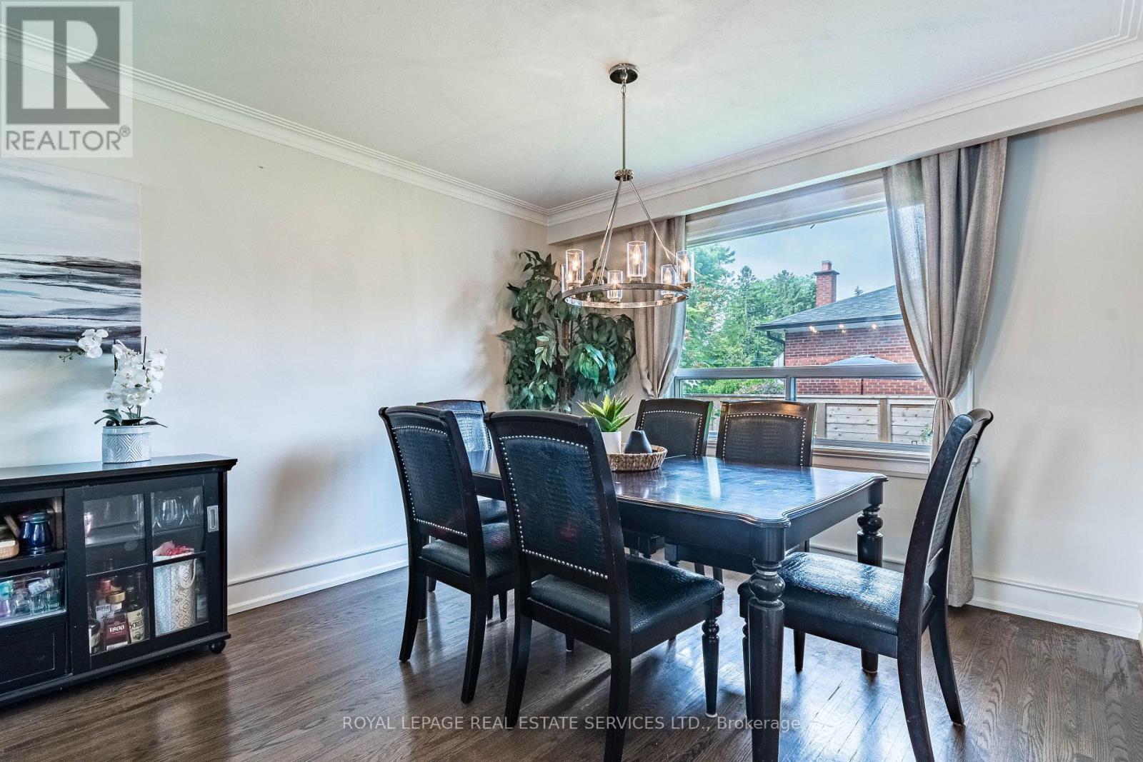 












42 GLEN AGAR DRIVE

,
Toronto,




Ontario
M9B5L9

