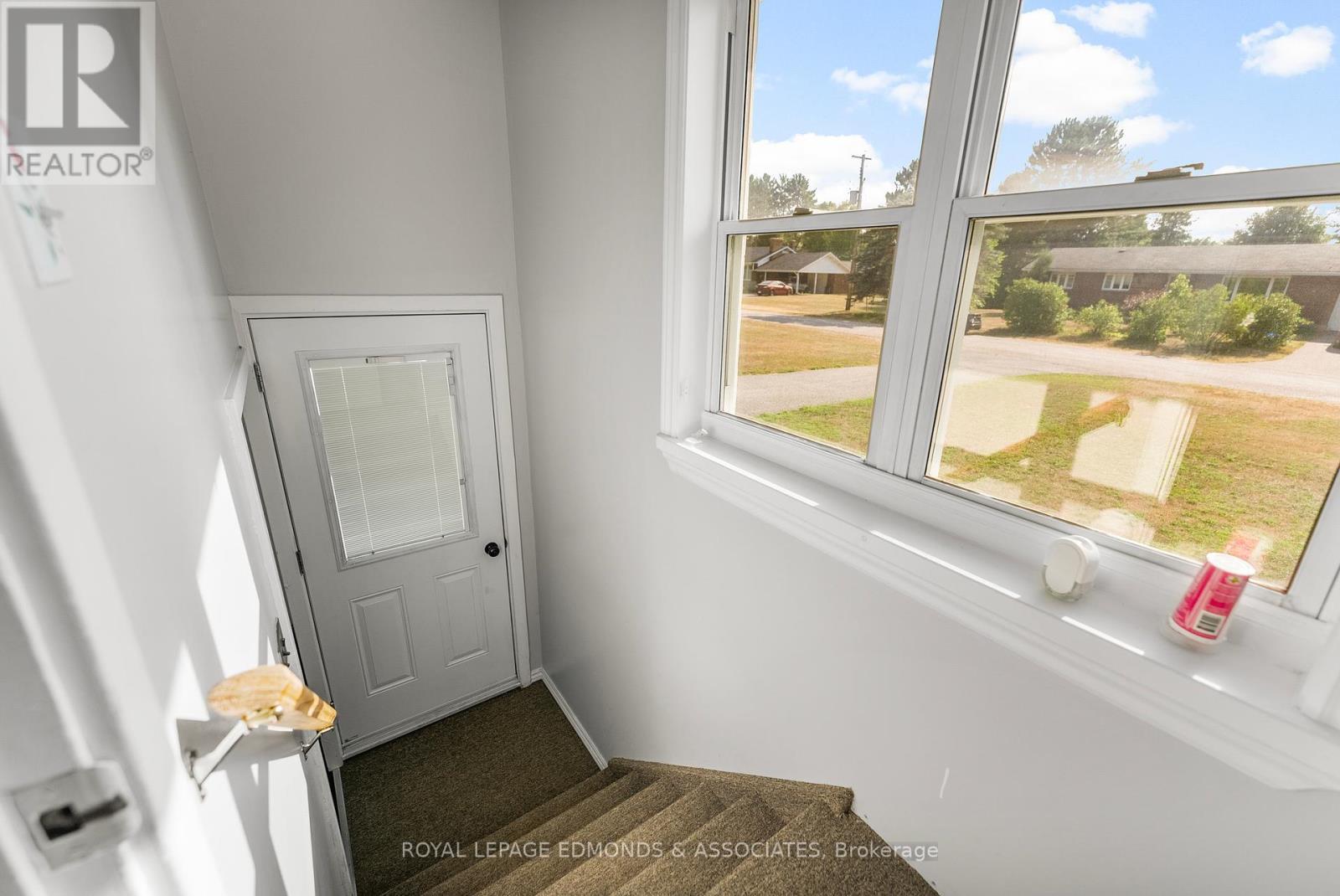 












56 HENRY STREET

,
Killaloe, Hagarty and Richards,




Ontario
K0J2A0

