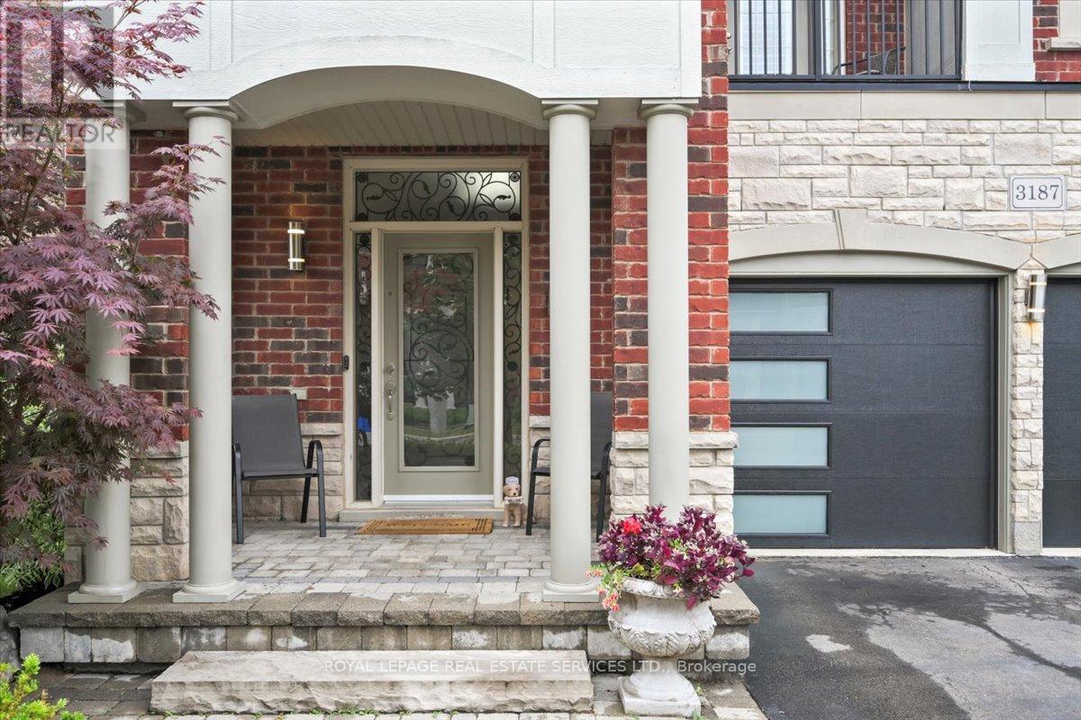 












3187 COTTER ROAD

,
Burlington,




Ontario
L7M0N3

