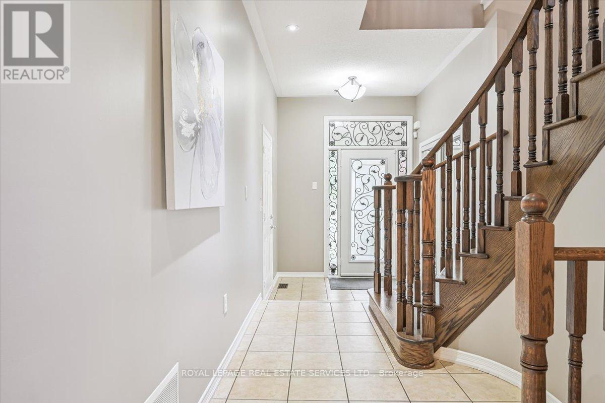 












3187 COTTER ROAD

,
Burlington,




Ontario
L7M0N3

