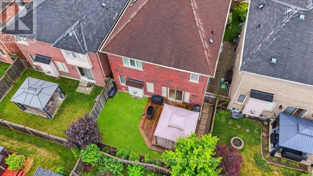 












3187 COTTER ROAD

,
Burlington,




Ontario
L7M0N3

