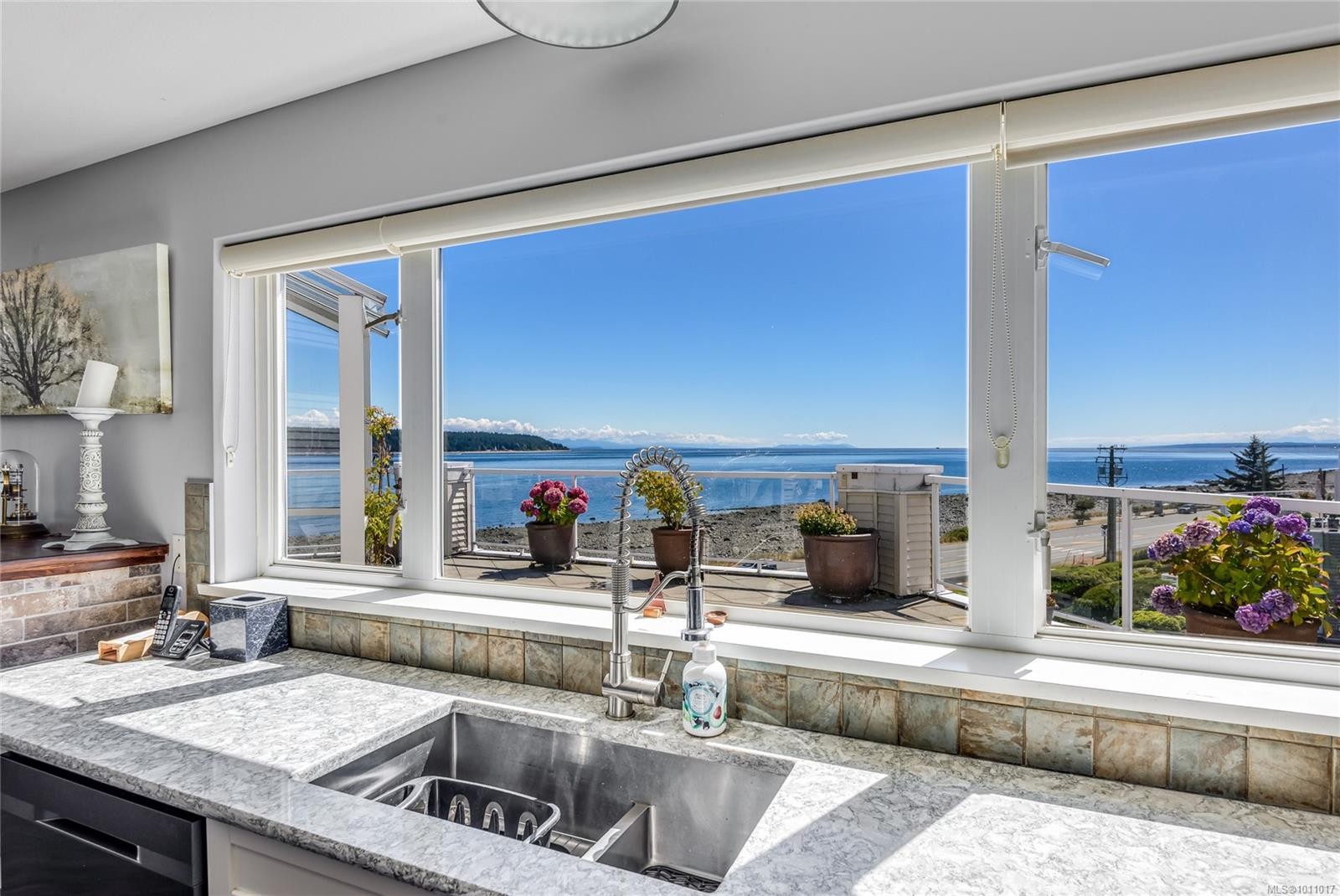 









350


Island

Hwy South, 419,
Campbell River,




BC
V9W 1A5

