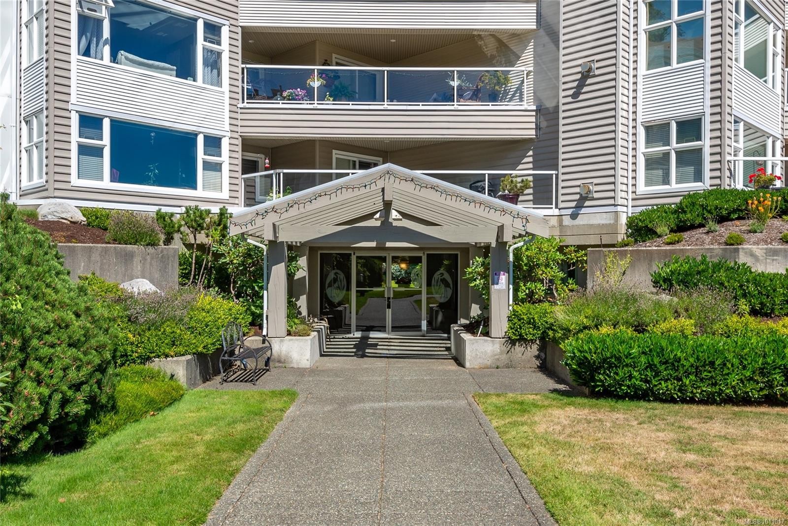 









350


Island

Hwy South, 419,
Campbell River,




BC
V9W 1A5

