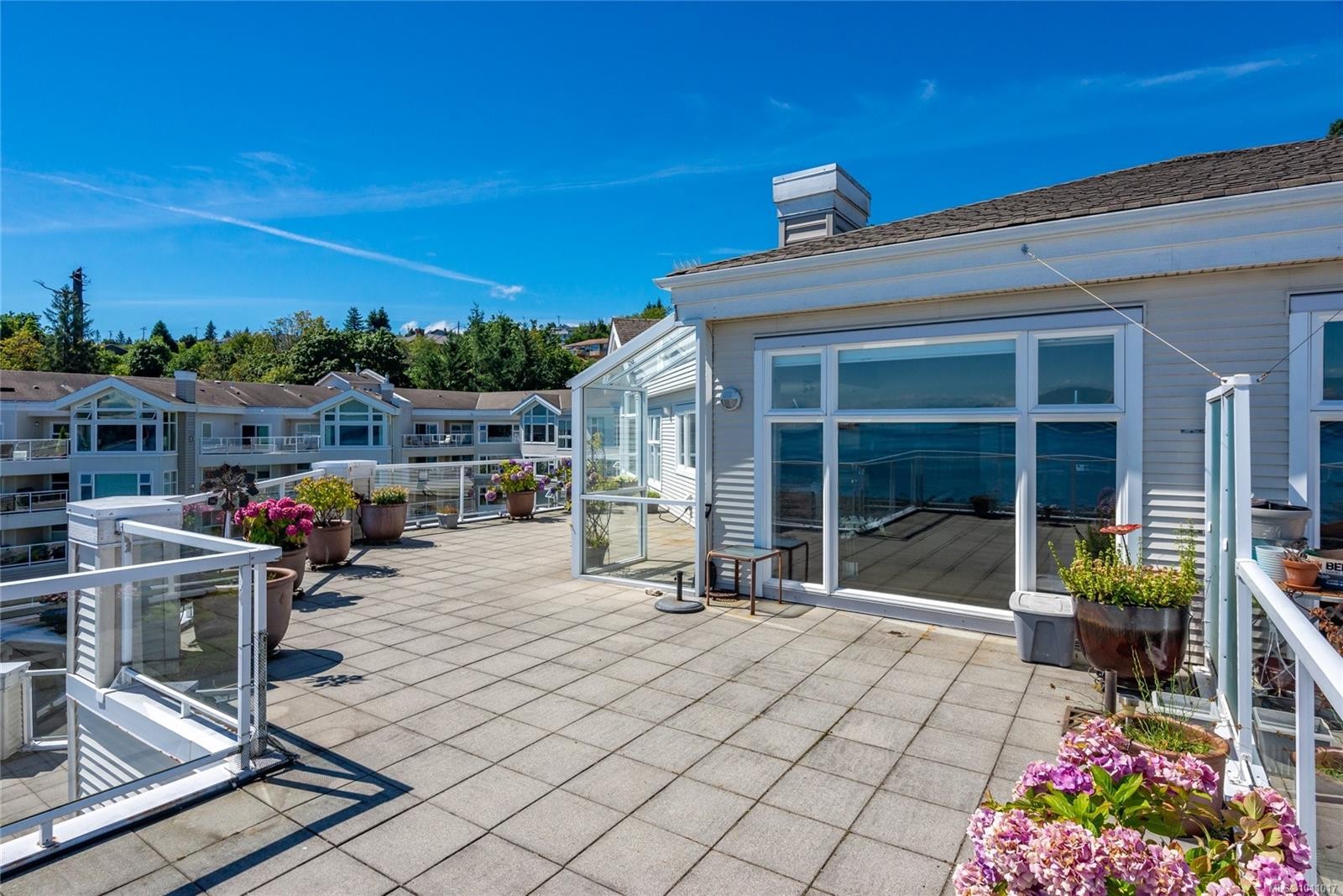 









350


Island

Hwy South, 419,
Campbell River,




BC
V9W 1A5


