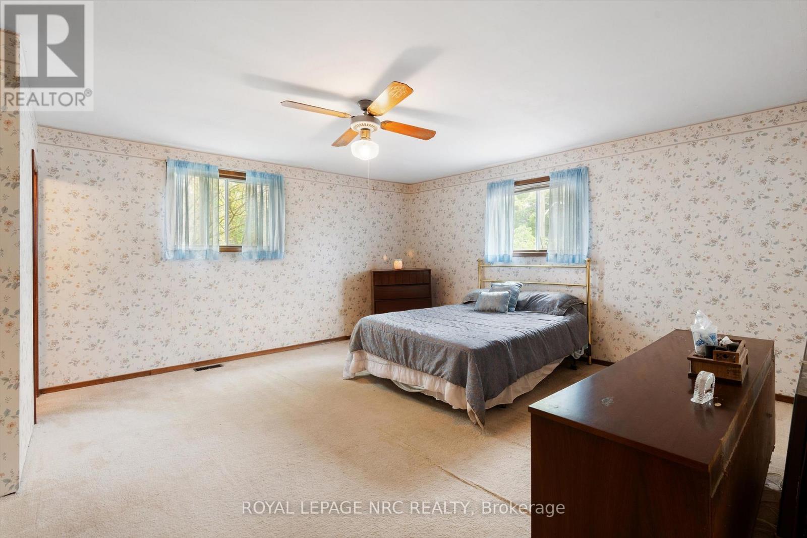 












154 DALHOUSIE AVENUE

,
St. Catharines (Port Dalhousie),




Ontario
L2N4X7

