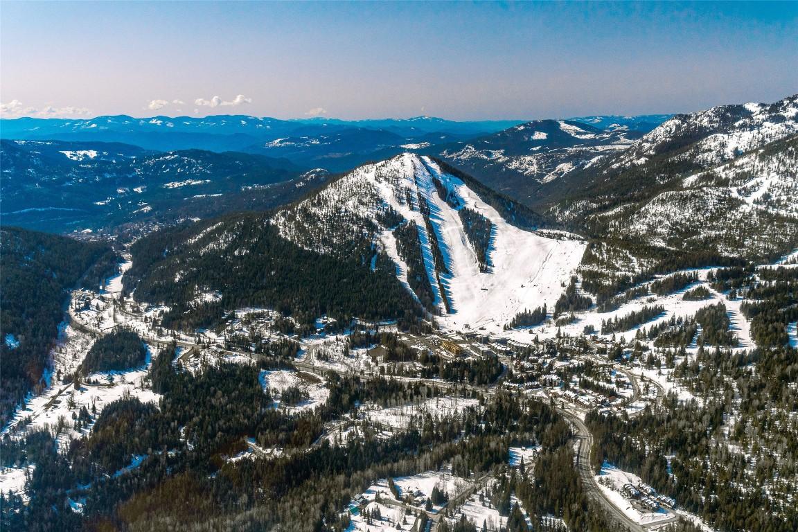 









3052


3B

Highway,
Rossland,







BC
V0G 1Y0

