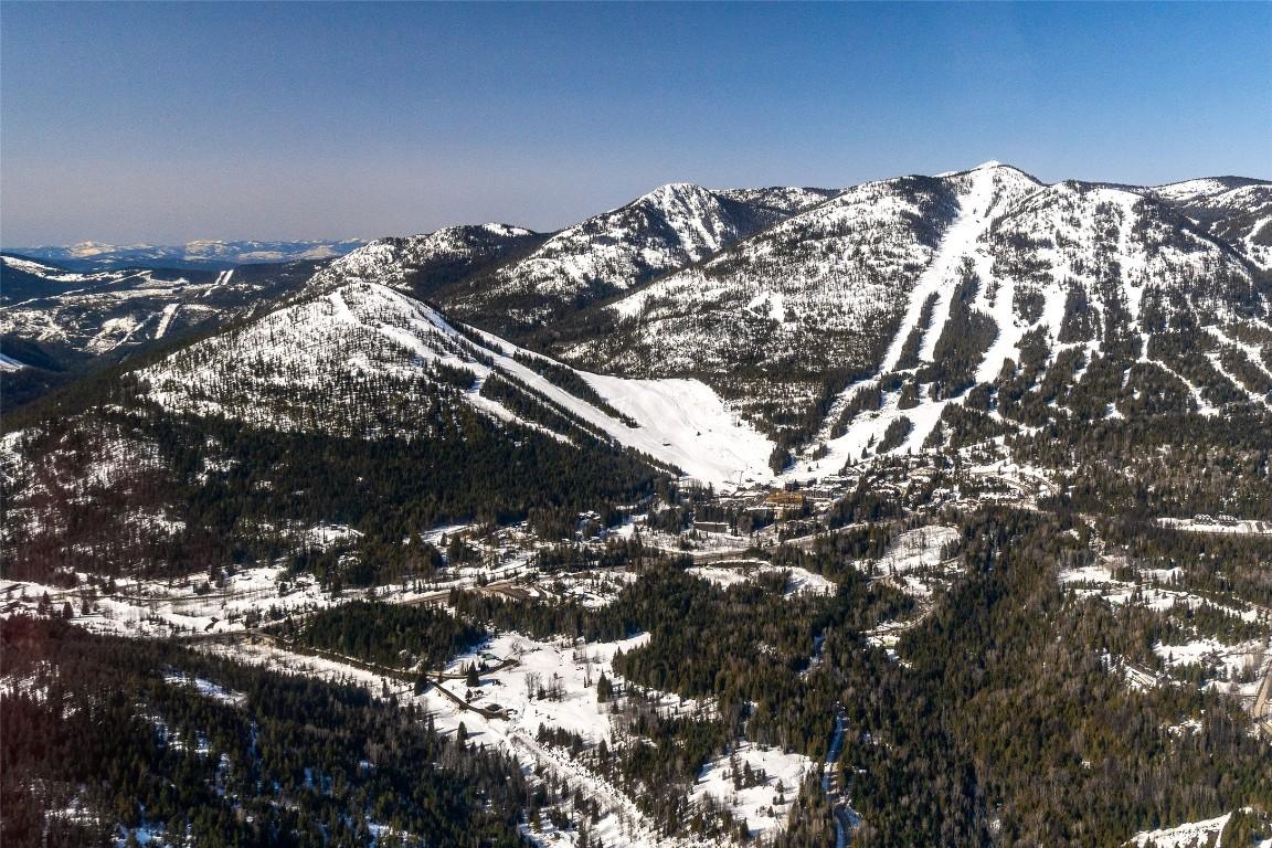 









3052


3B

Highway,
Rossland,







BC
V0G 1Y0

