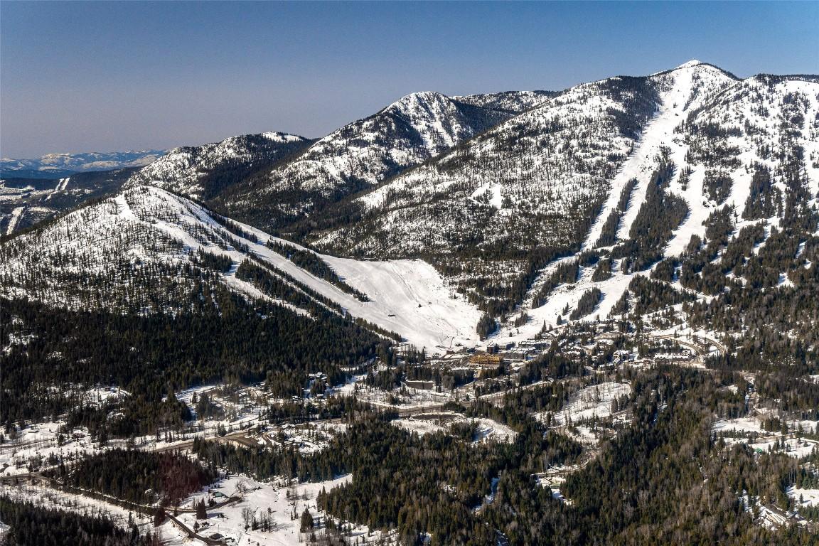 









3052


3B

Highway,
Rossland,







BC
V0G 1Y0

