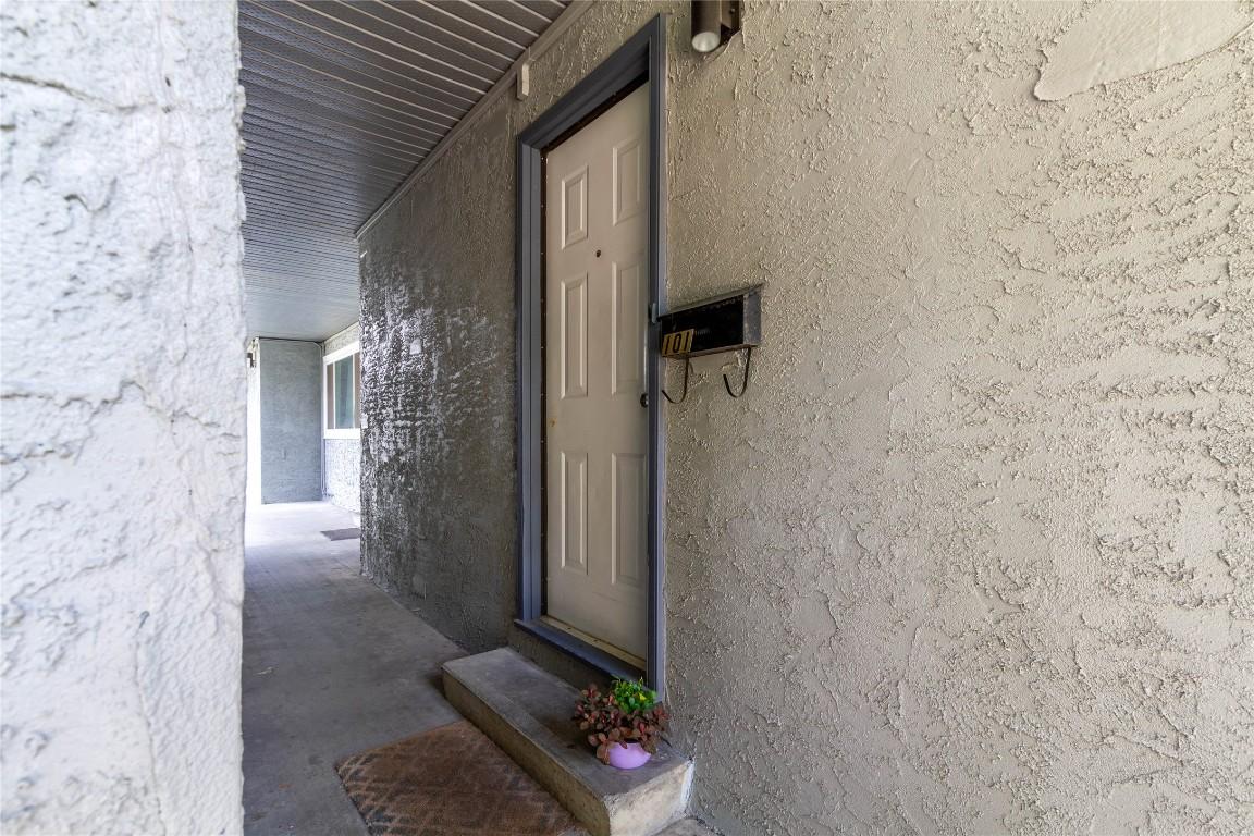 









4103


Alexis Park

Drive, 101,
Vernon,




BC
V1T 6H2

