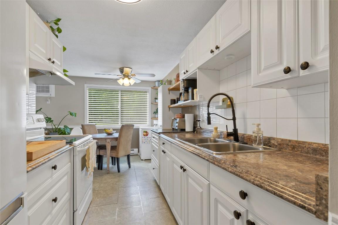 









4103


Alexis Park

Drive, 101,
Vernon,




BC
V1T 6H2

