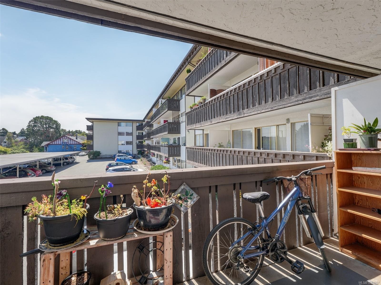 









964


Heywood

Ave, 212,
Victoria,




BC
V8V 2Y5

