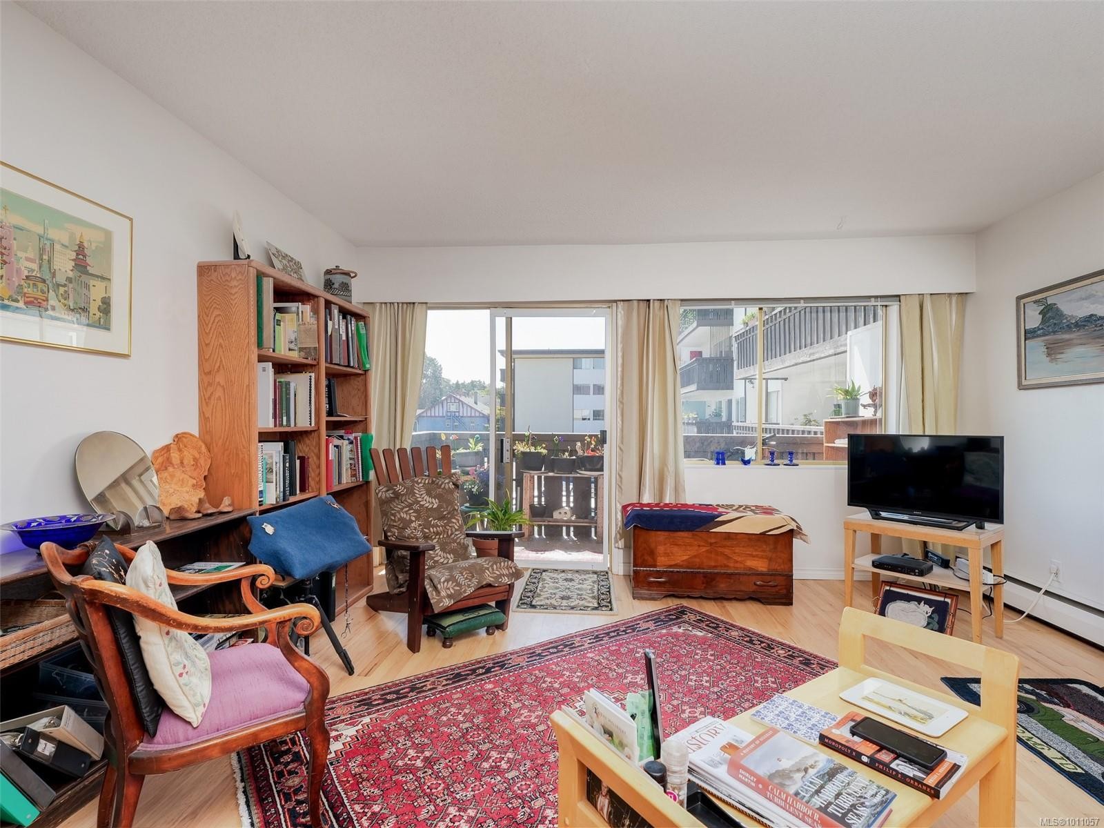 









964


Heywood

Ave, 212,
Victoria,




BC
V8V 2Y5

