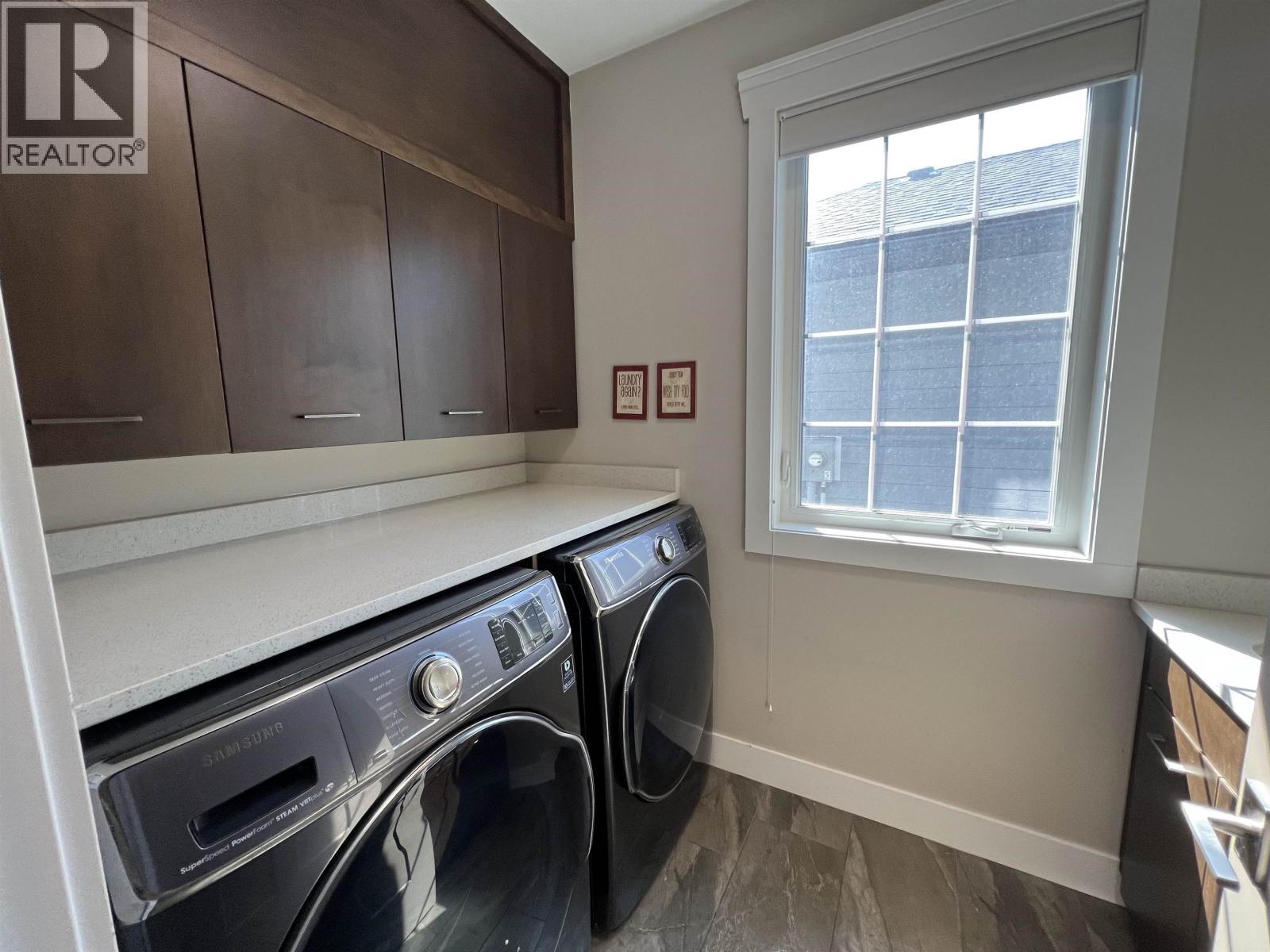 












10616 111 STREET

,
Fort St. John,




British Columbia
V1J0N3

