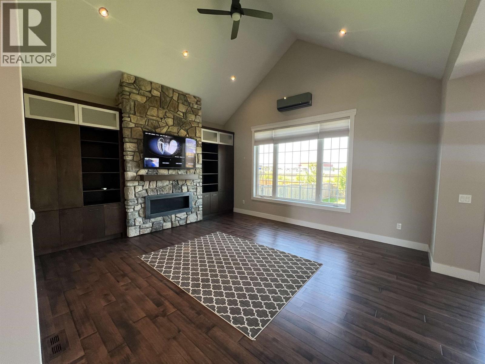 












10616 111 STREET

,
Fort St. John,




British Columbia
V1J0N3

