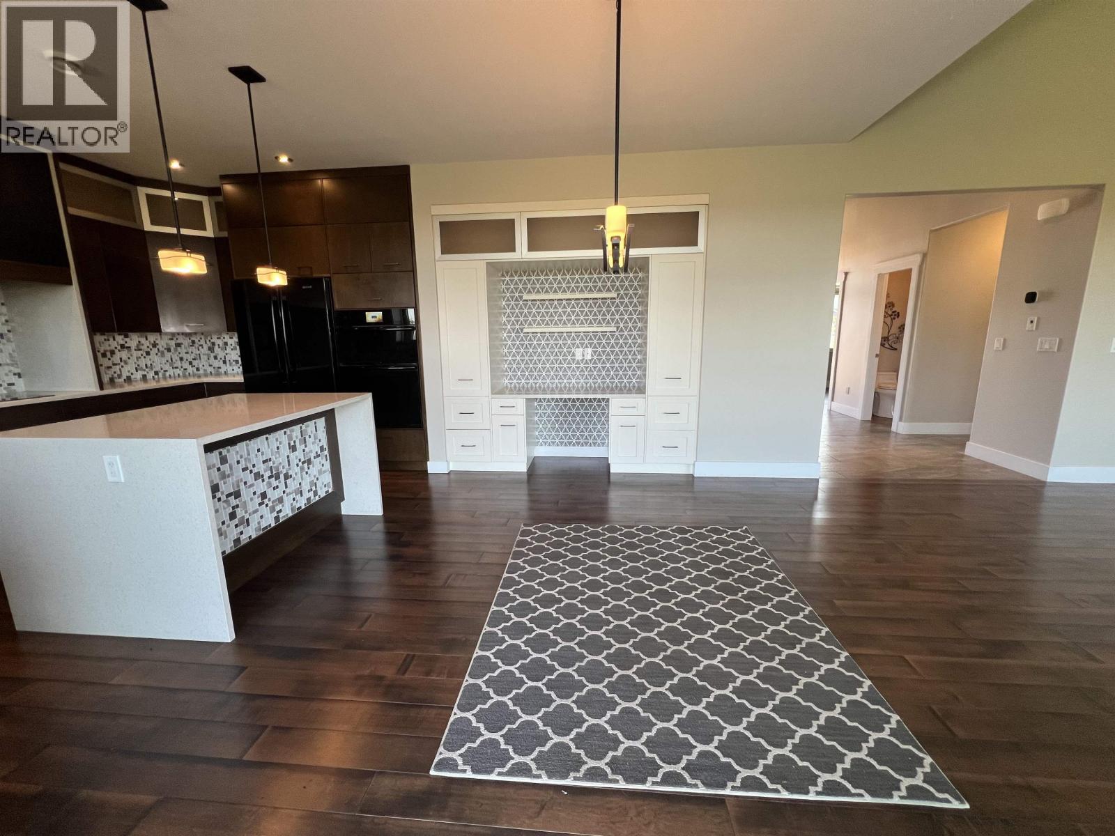 












10616 111 STREET

,
Fort St. John,




British Columbia
V1J0N3

