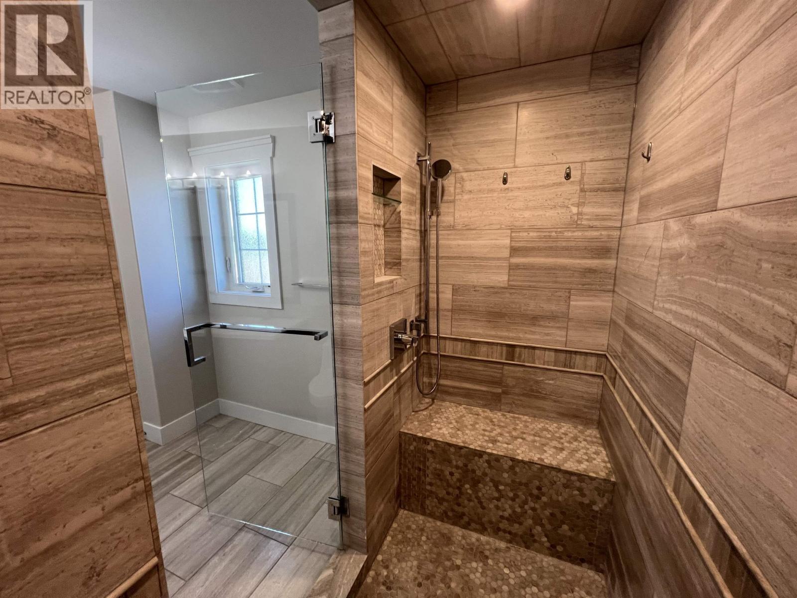 












10616 111 STREET

,
Fort St. John,




British Columbia
V1J0N3

