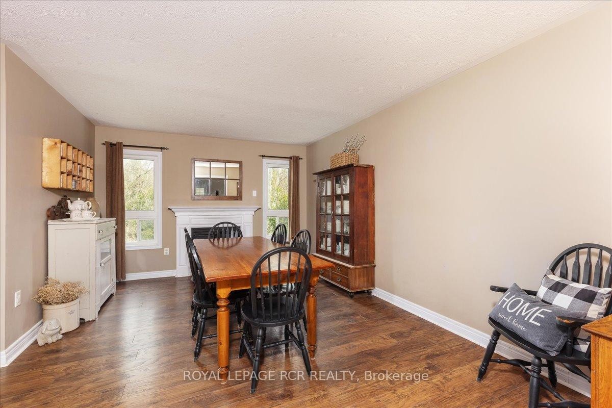 









340


King

Street East,
East Gwillimbury,




ON
L0G 1M0

