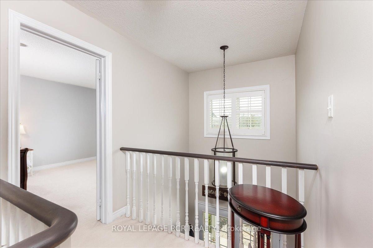 









340


King

Street East,
East Gwillimbury,




ON
L0G 1M0

