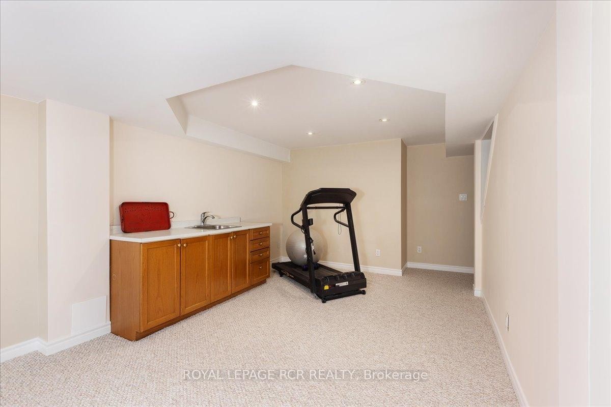









340


King

Street East,
East Gwillimbury,




ON
L0G 1M0

