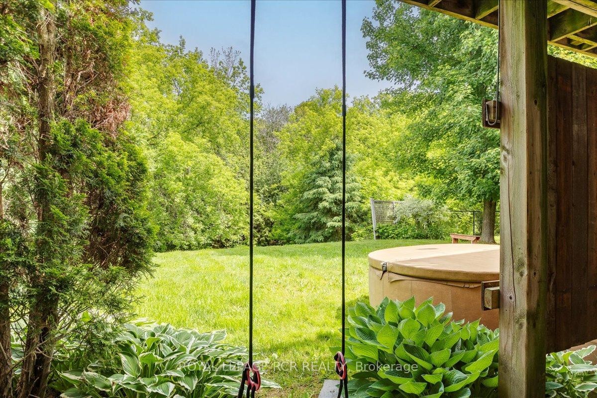 









340


King

Street East,
East Gwillimbury,




ON
L0G 1M0

